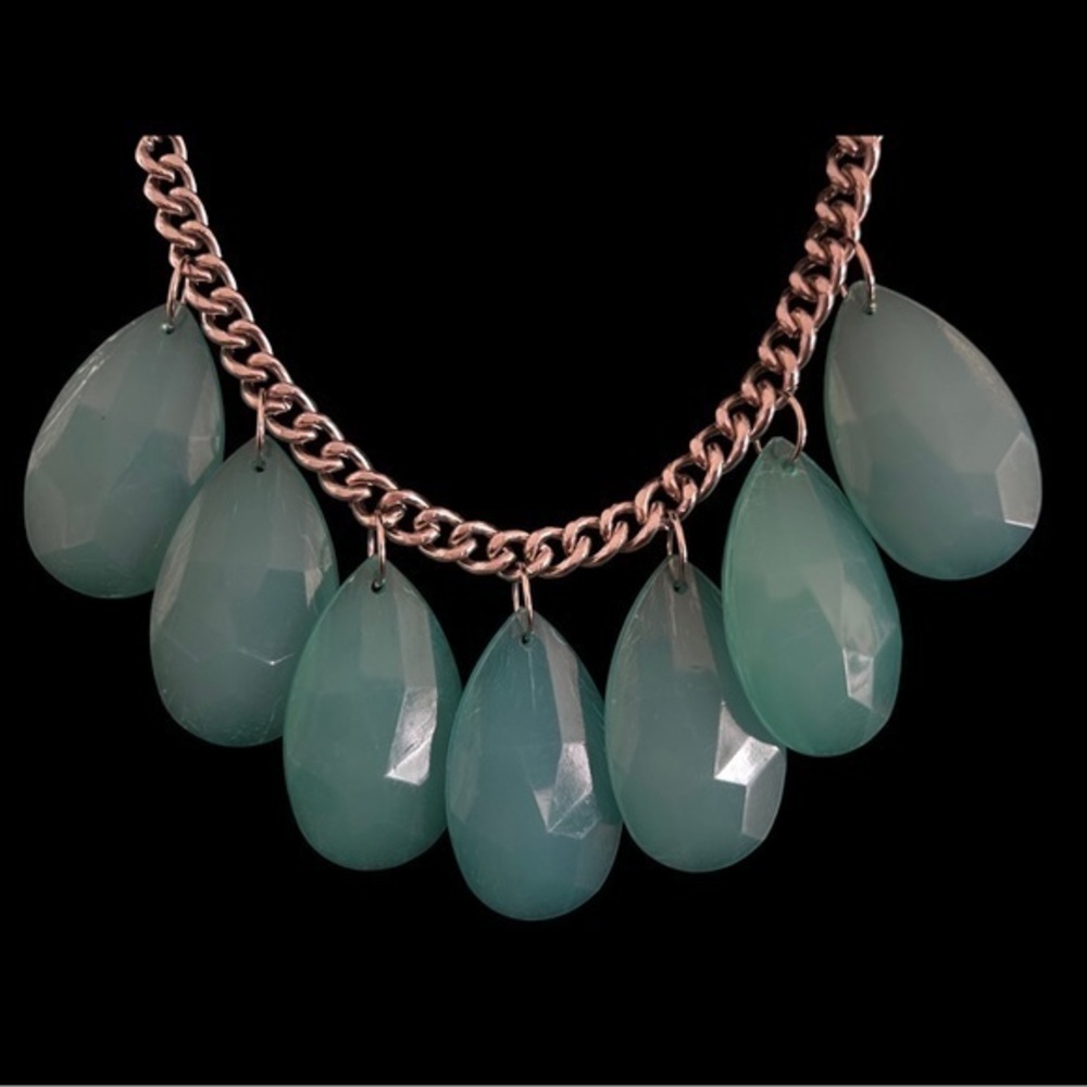 Vintage Art Deco Teal And Silver Necklace